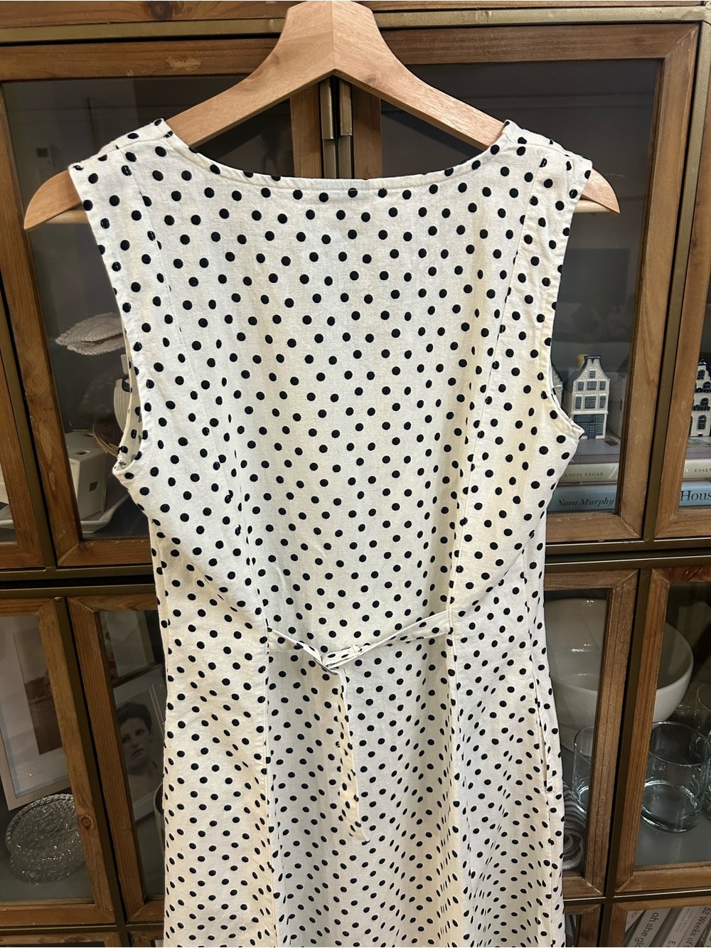 Vintage Cotton Sleeveless V-Neck Polka Dot Midi Dress - Picture 11 of 13
